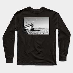 Traditional fishing boat on Cromer beach, Norfolk Long Sleeve T-Shirt